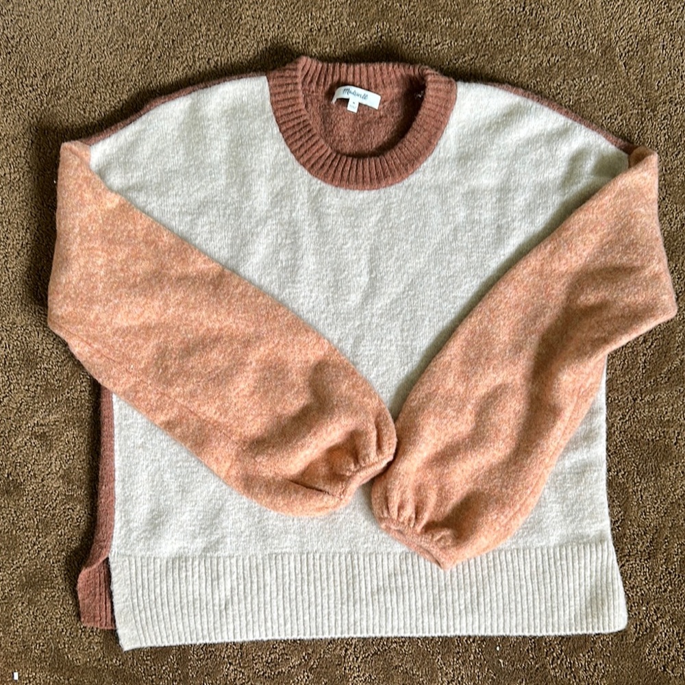 Colorblock Sweater in Cream and Tan